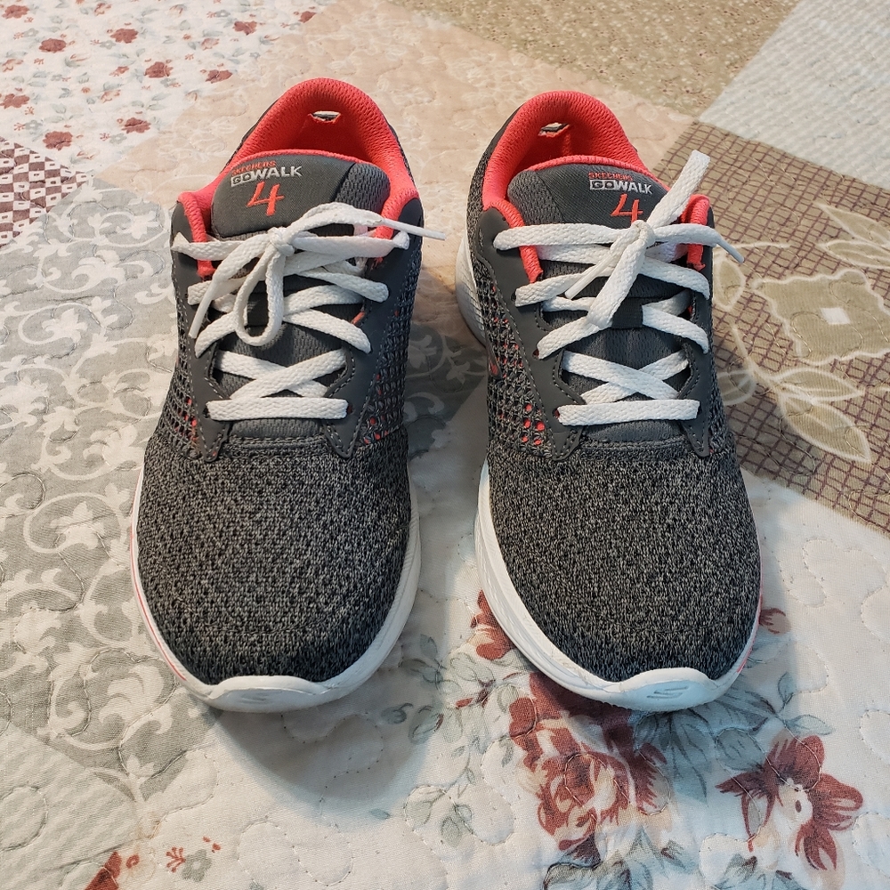 Skechers shoes